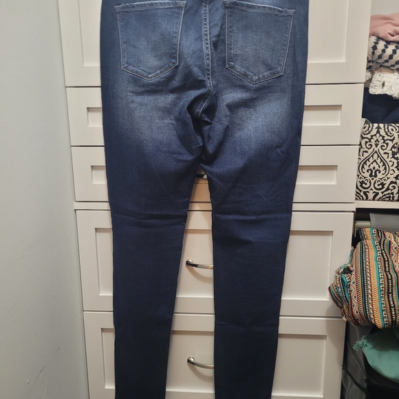 KanCan Size 30 - Picture 2 of 3